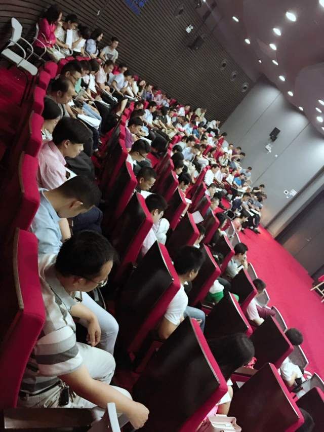 太陽能智慧路燈，太陽能路燈廠家，太陽能路燈價格