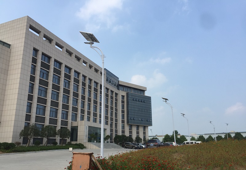 創(chuàng)新太陽能路燈技術解析